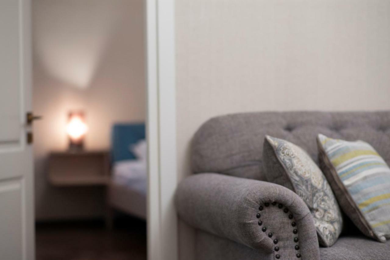 Golden Nugget Apartment Tbilissi Extérieur photo